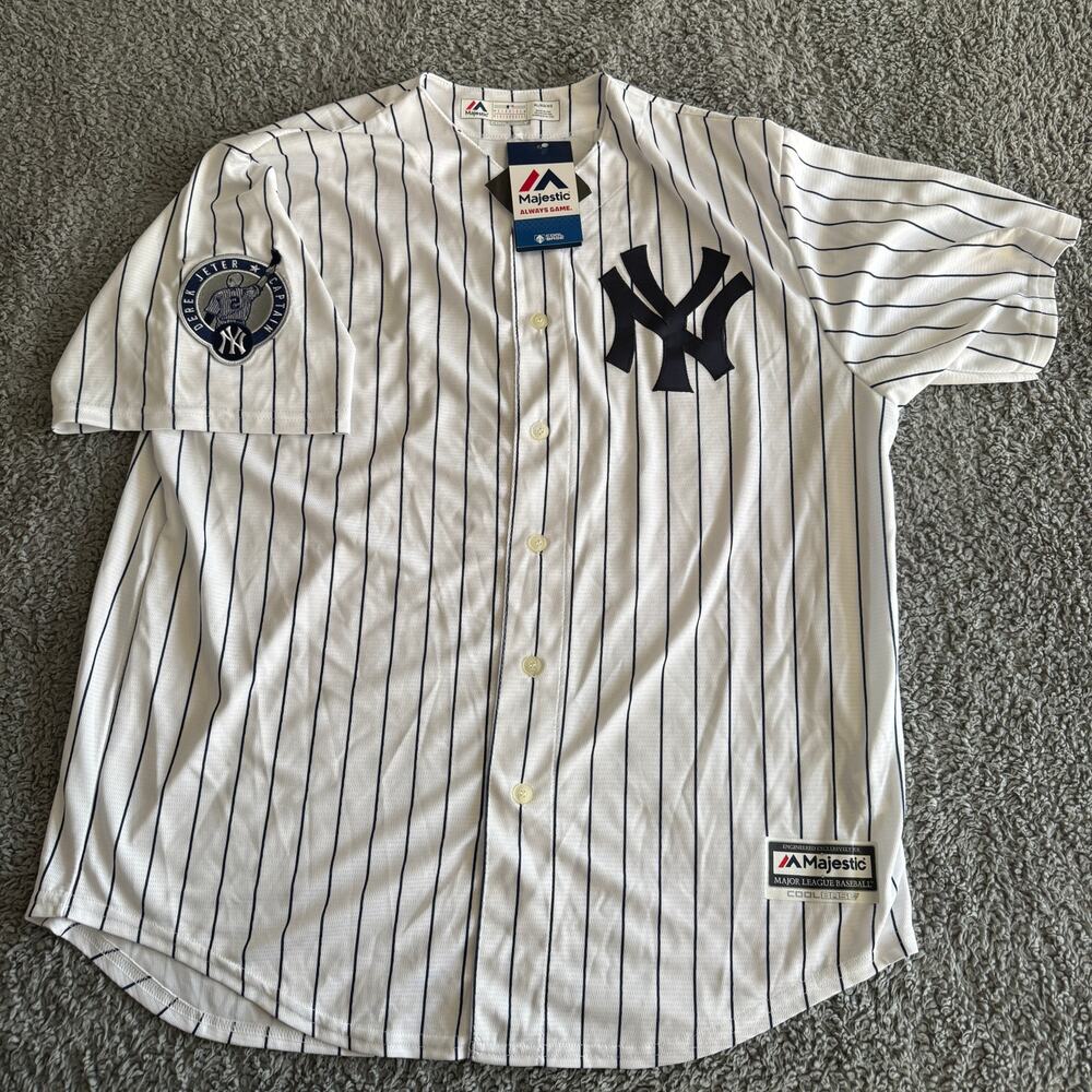 2014 Majestic MLB New York Yankees Derek Jeter #2 Jersey Captain Patch XL NWT